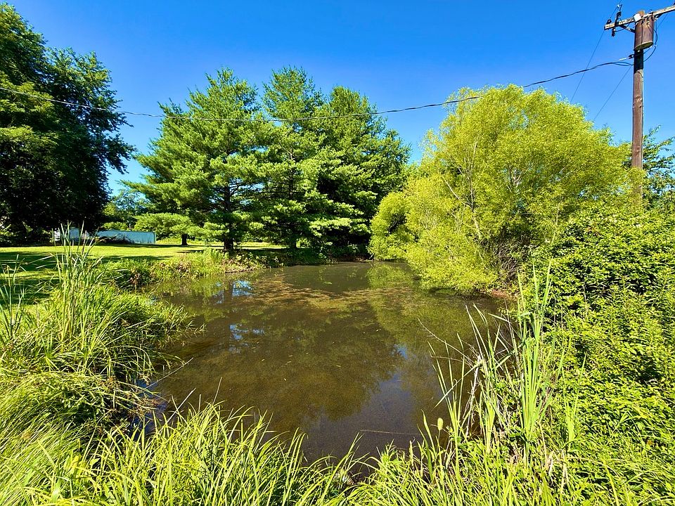 9857 Highway 45, Flora, IL 62839 | MLS #12685197 | Zillow