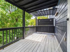 254 Main St, Medford, MA