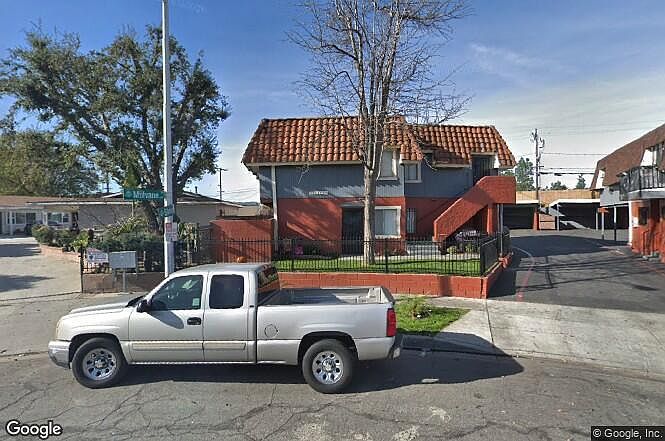 1st image of 801 1/4 N Stimson Ave