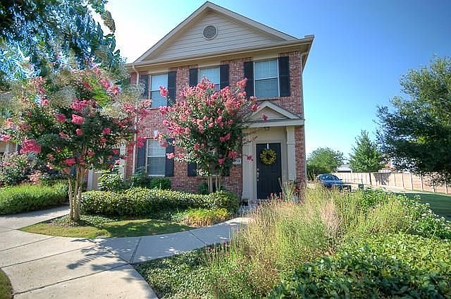 1st image of 3013 Stone Forest Cir