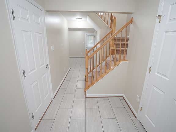 4th image of 4528 Papillion Ct