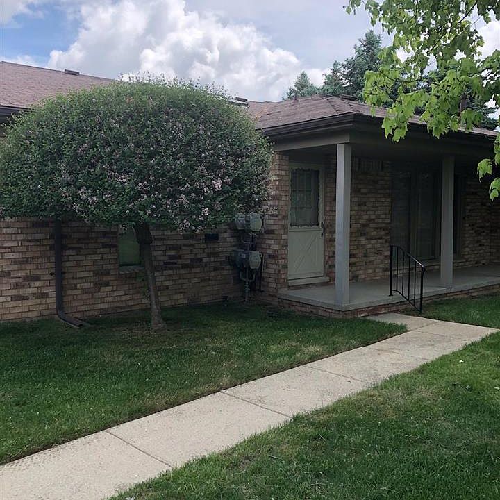1st image of 49314 Sheridan Ct