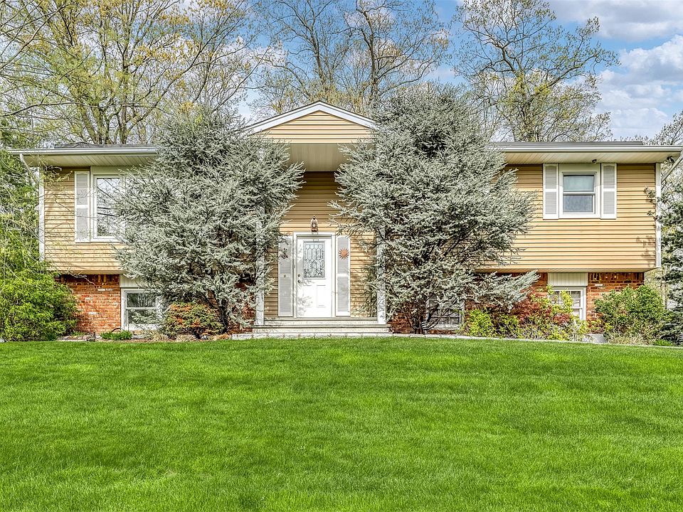 1st image of 19 Strathmore Drive