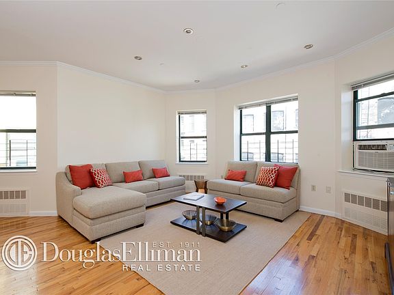 3rd image of 313 W 143rd St APT 4B