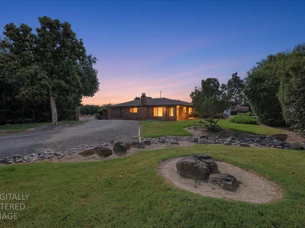 1488 Smith Rd, Yuba City, CA 95993