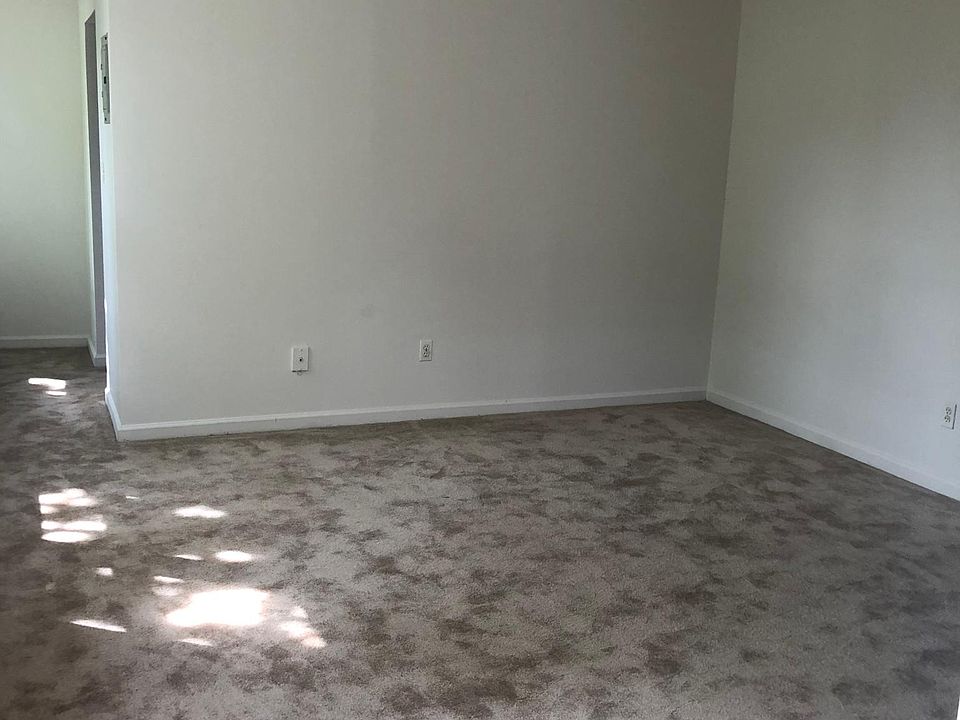 1st image of 92 Saint Marks Pl APT 1C