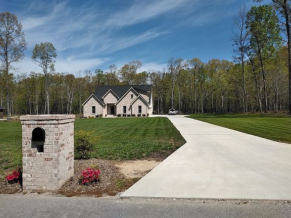 2.5 acres lot