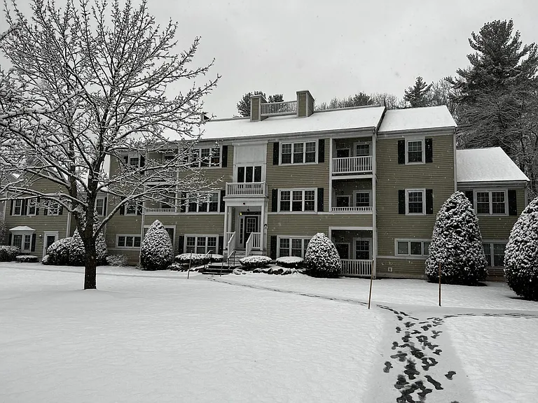 600 Brookside Dr #F — Photo 10