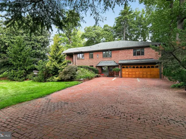 8815 Connecticut Ave, Chevy Chase, MD 20815