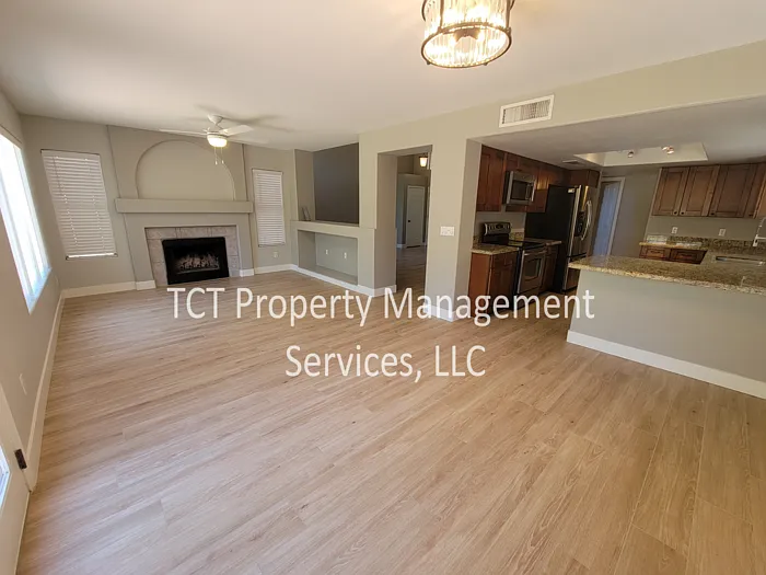 3 bed, 2.5 bath, 1881 sqft, $2,695 — Photo 4