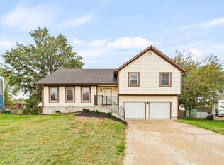1428 N Hunter Dr, Olathe, KS 66061