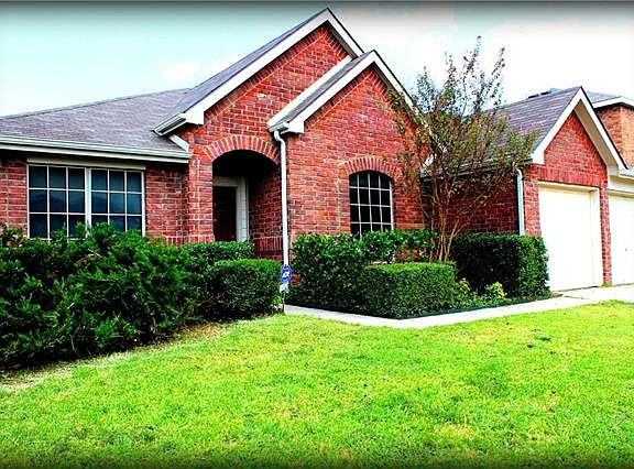 3rd image of 608 Cranbrook Dr