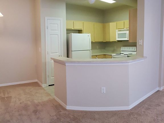 5th image of 2015 Erving Cir #5204