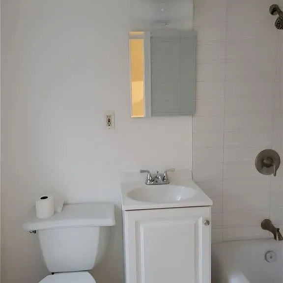 412 Warburton Ave #3 — Photo 10