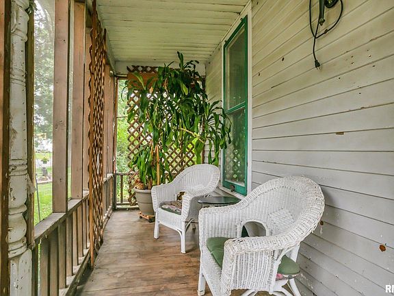 5th image of 1603 Brown St