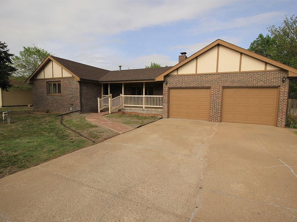 1st image of 3504 Hillcrest Dr