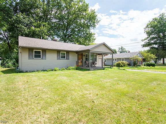 2nd image of 1673 Yolanda Dr