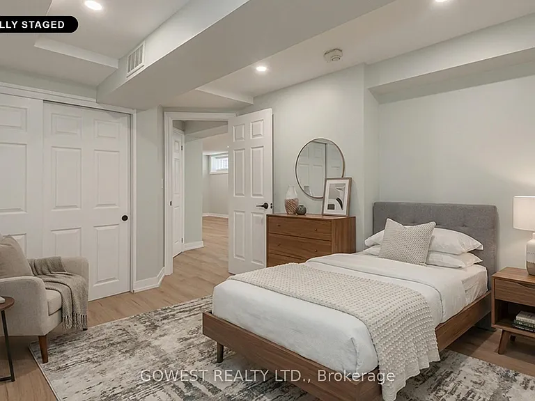 134 Grenadier Rd #4 — Photo 25
