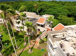 711 Coast Vlg, Vega Alta, PR 00692