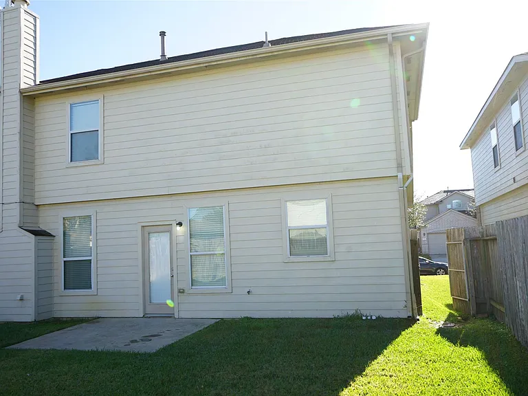 3110 Clover Ranch Cir — Photo 28