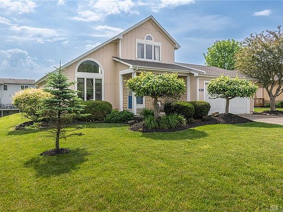 2nd image of 436 Lindell Dr