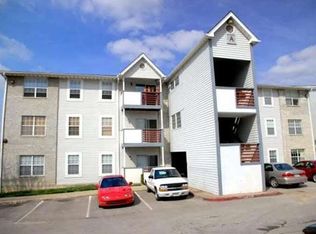 927 Emery Rd APT A301, Lawrence, KS 66044