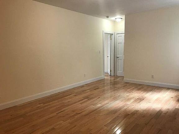 3rd image of 614 W 152nd St APT 27