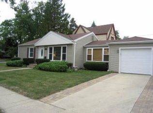 914 S Harvard Ave, Villa Park, IL