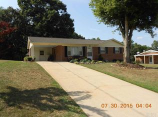 1118 Cannon Dr, Lenoir, NC 28645