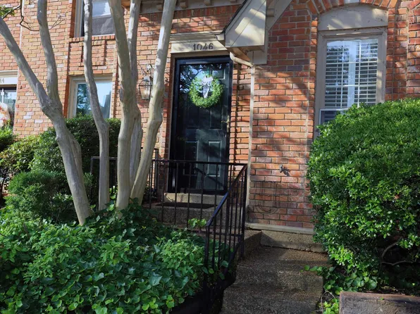 1046 Park Court Dr, Memphis, TN 38119