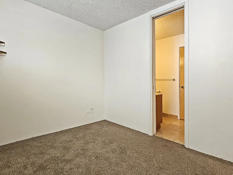 1676 Ala Moana Blvd #110 — Photo 5