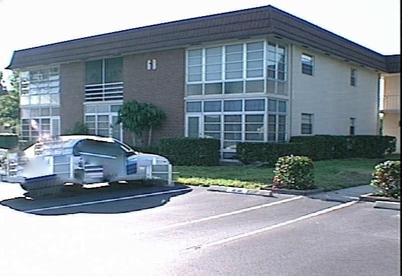 1st image of 68 Royal Oak Ct