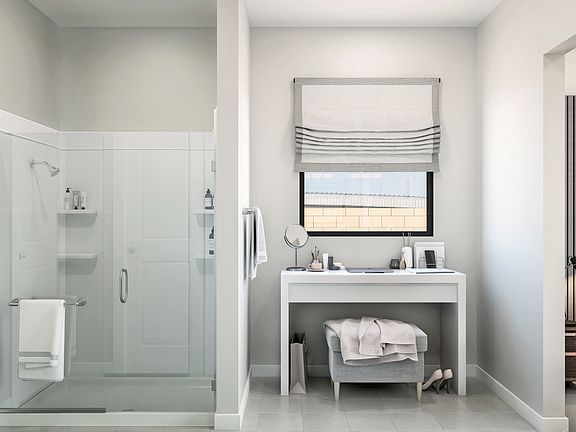 Luxurious owner s bath