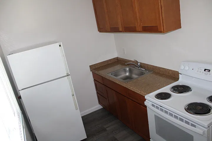 2029 Nevin Ave — Photo 4