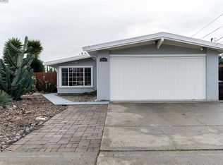 2062 Duval Ln, Hayward, CA 94545