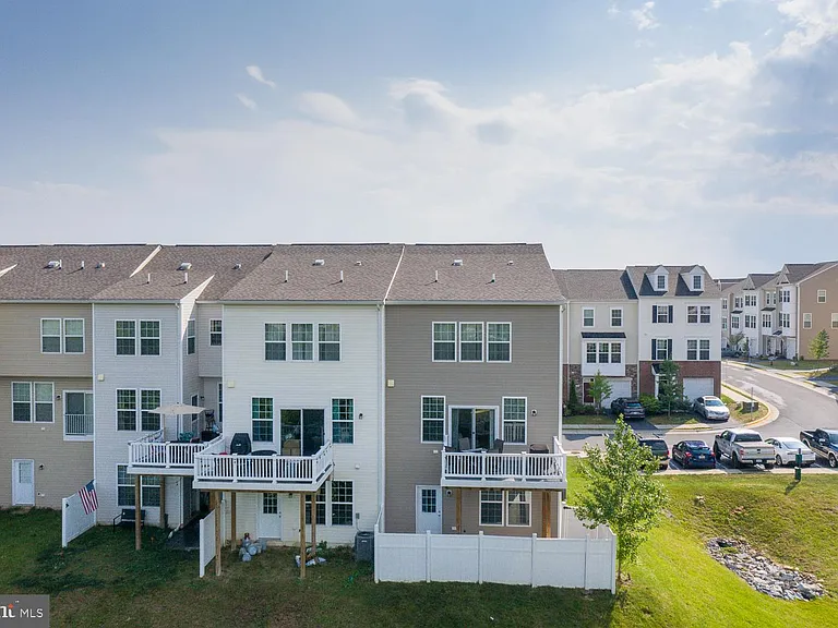 155 Schramm Loop — Photo 45
