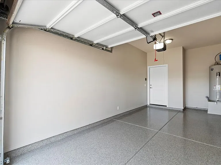 3010 N 37th St #3 — Photo 25