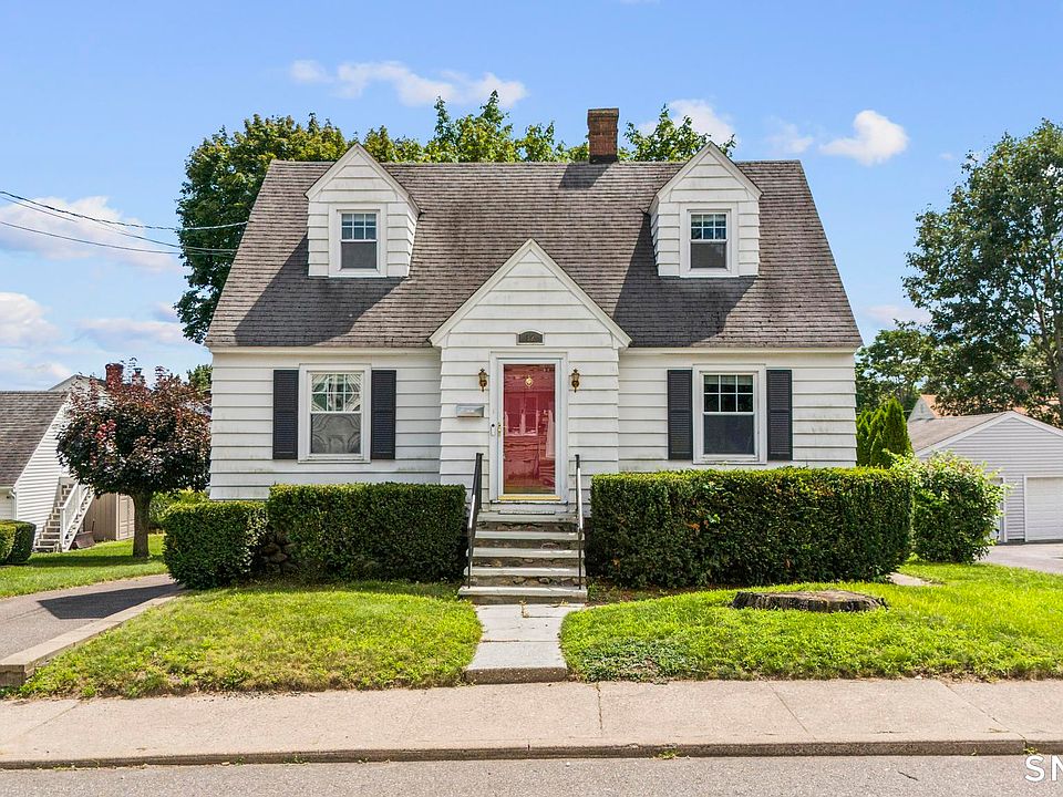 1st image of 72 Southwick Avenue
