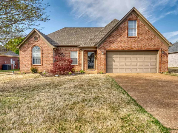 75 Spring Valley Dr, Oakland, TN 38060