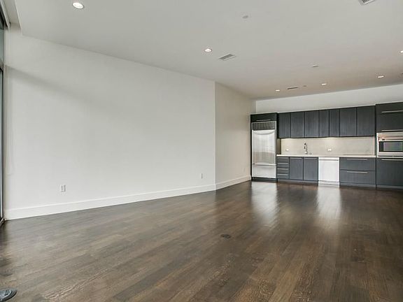 3rd image of 2200 Victory Ave APT 503