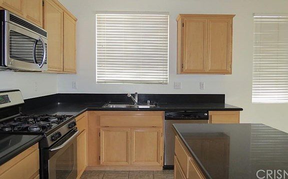 5th image of 1135 E Avenue K14