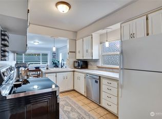 807 N Proctor St, Tacoma, WA 98406