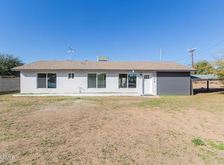 8210 N 7th St, Phoenix, AZ 85020