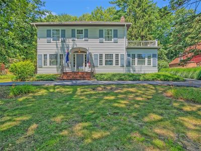 14 Bellerive Acres St, Saint Louis, MO, 63121