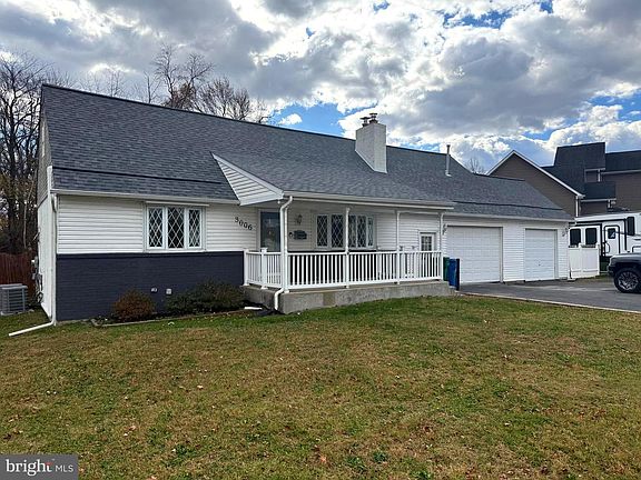 2nd image of 3006 Dixon Ave