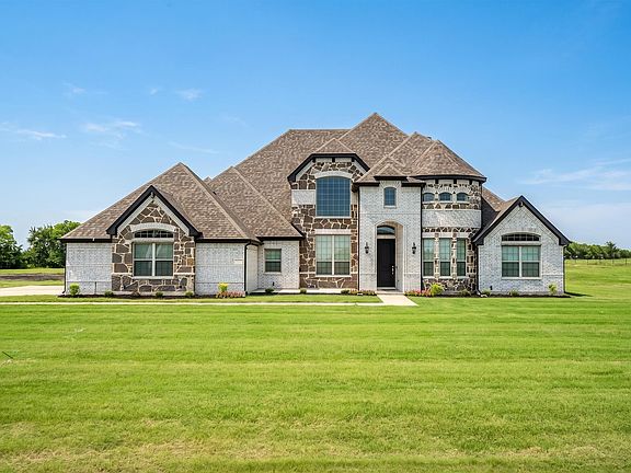 4th image of 312 Ledstone Ct