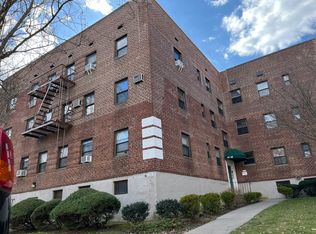 47-18 217th St APT 1D, Bayside, NY 11361