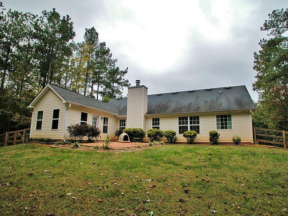 2nd image of 188 Pine Tree Ct