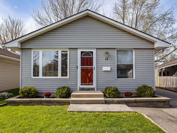 12 Dow Rd, London, ON N6E 1E9