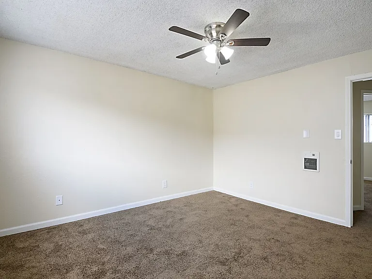 15735-15743 Eucalyptus Ave — Photo 22